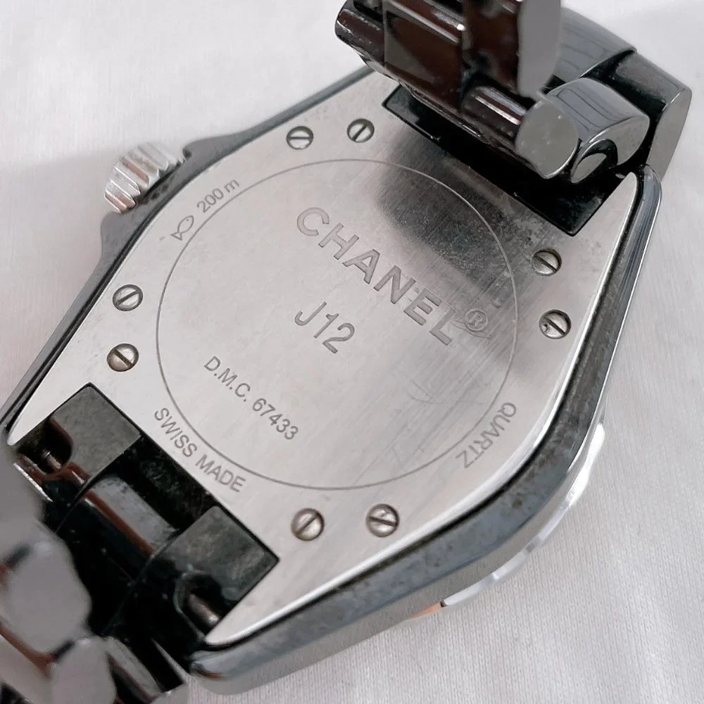 98% NEW CHANEL J12 BLACK WATCH - Picture 7 of 8